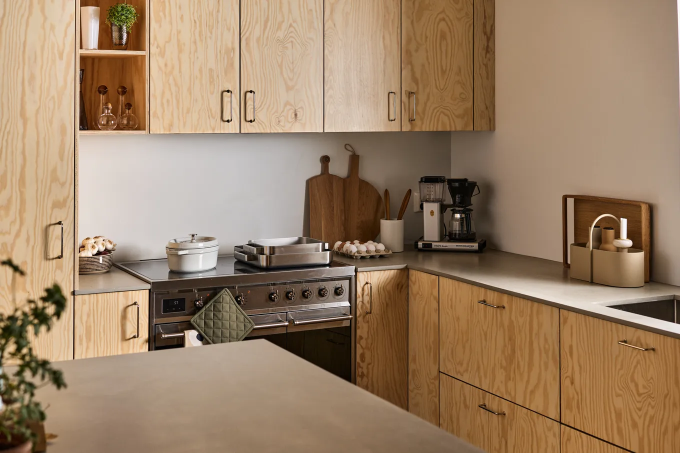 Audo Copenhagen | オドー・コペンハーゲン からのボトルグラインダー