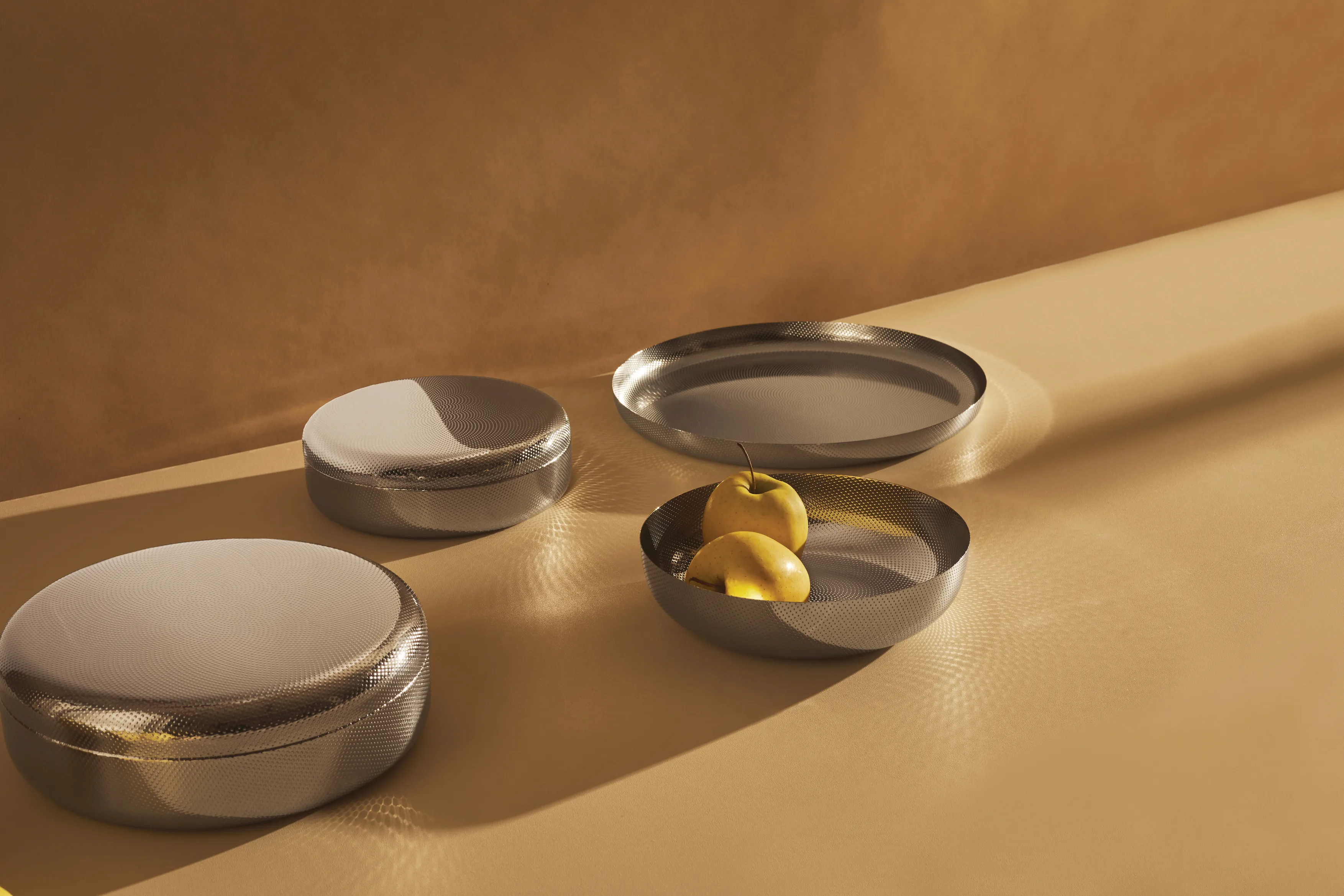 Alessi | アレッシィ からのExtra ordinary texture トレイ