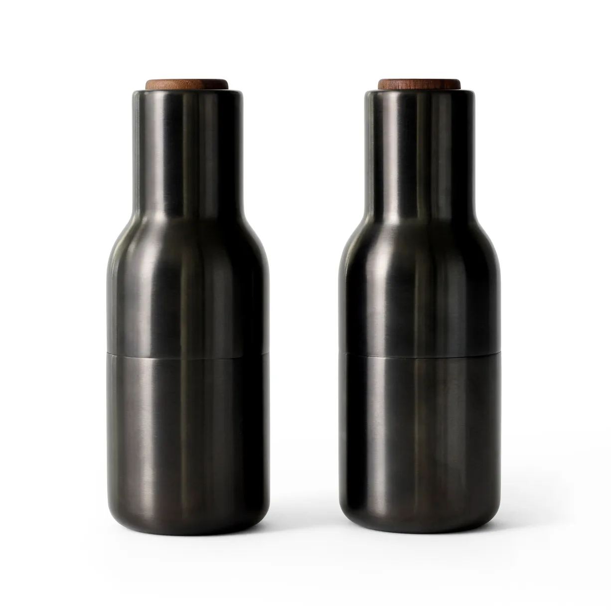 Audo Copenhagen Bottle Grinder krydderikværn metal 2-pak Bronzed brass (låg i valnød)