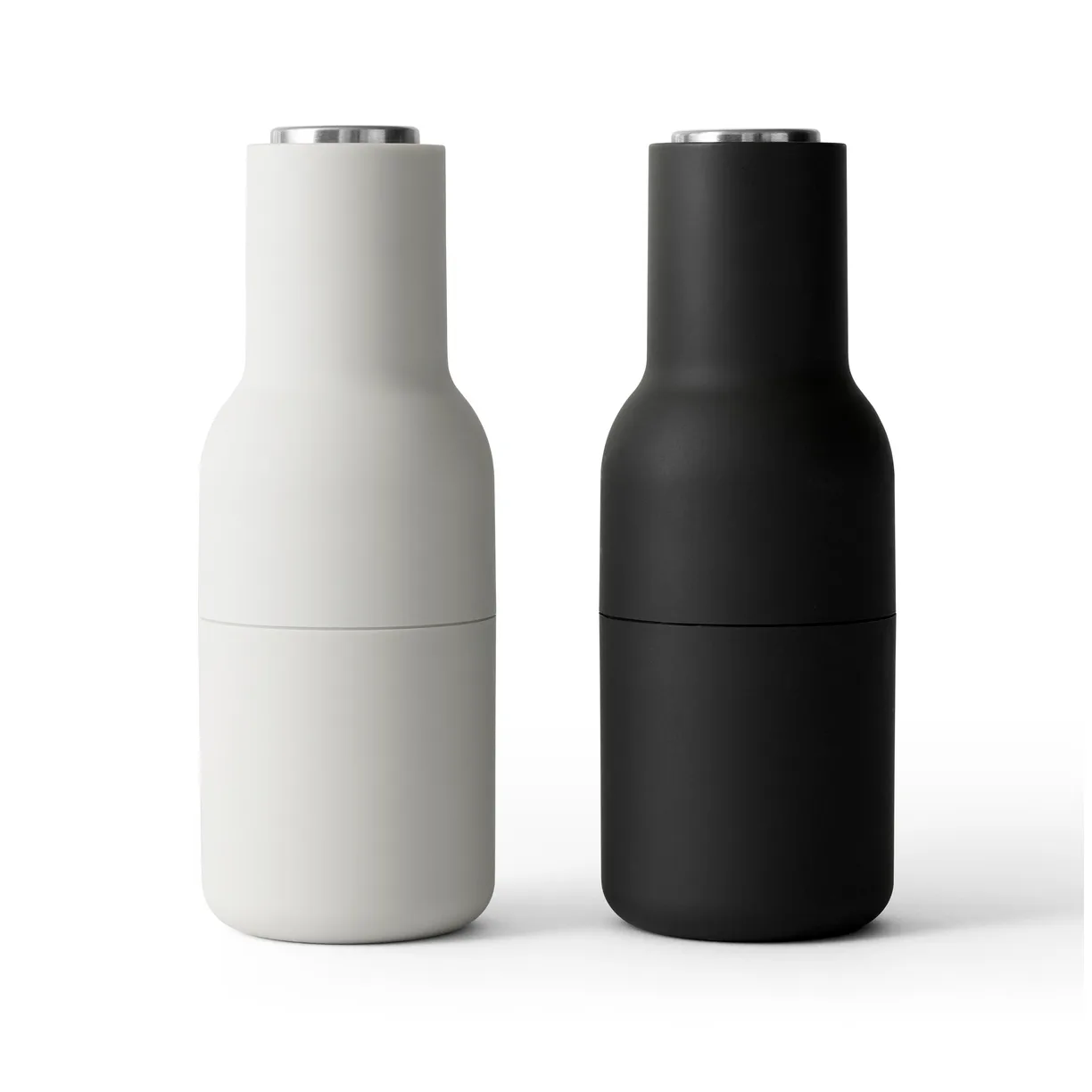 Audo Copenhagen Bottle kværn sæt med 2 stk Ash-carbon (låg i stål)