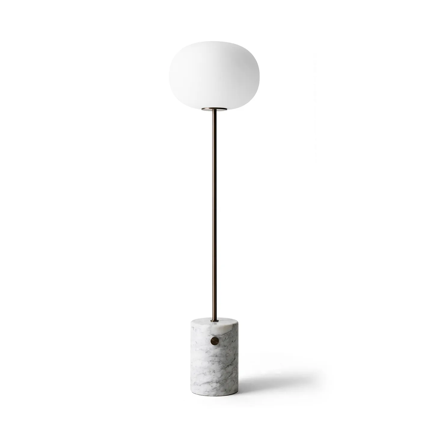 Audo Copenhagen JWDA lattialamppu Carrara-marmori–bronssattu messinki, 130 cm