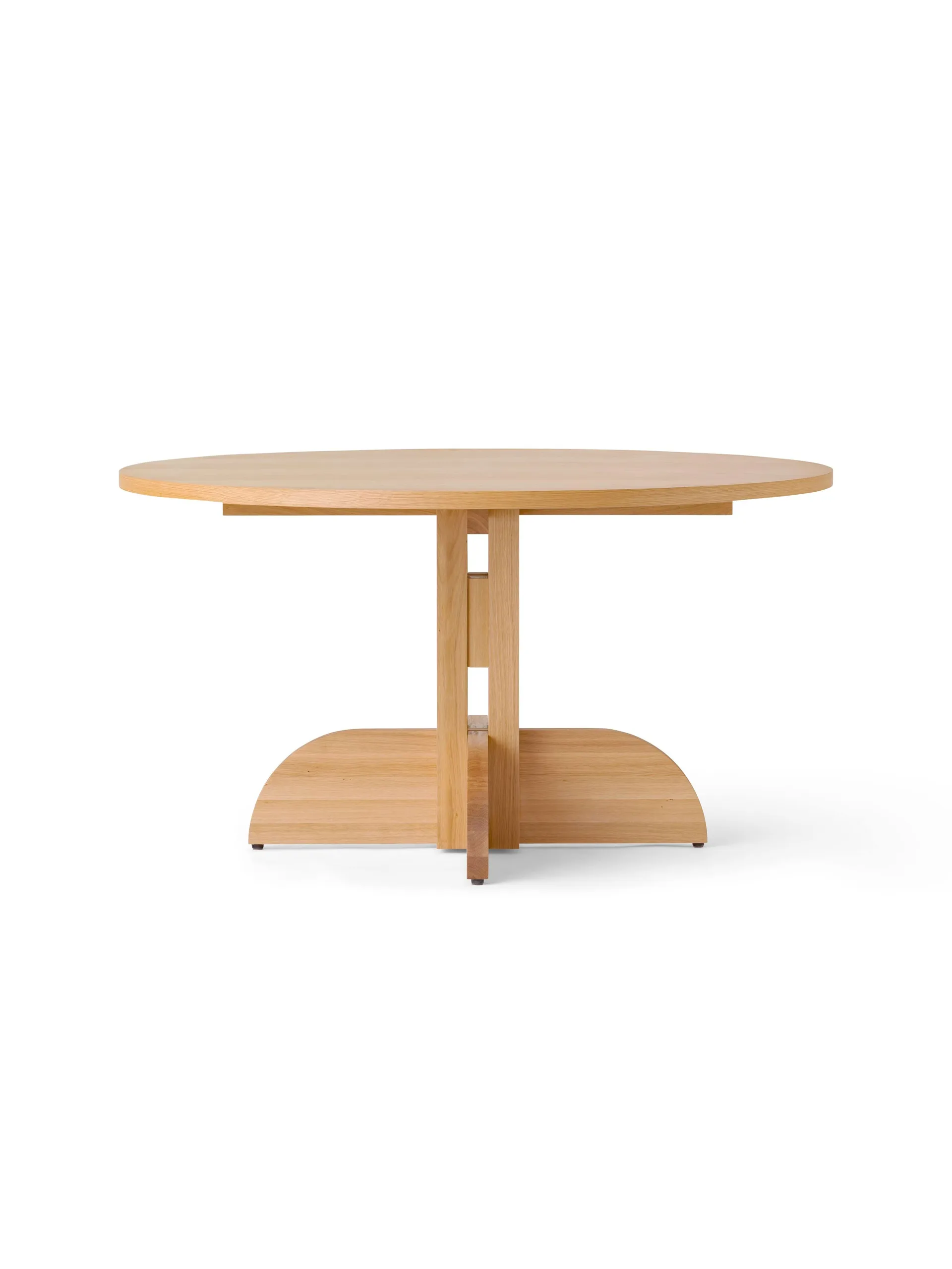 Audo Copenhagen Puffin Dining Table - chêne plaqué naturel Placage de chêne naturel, Ø