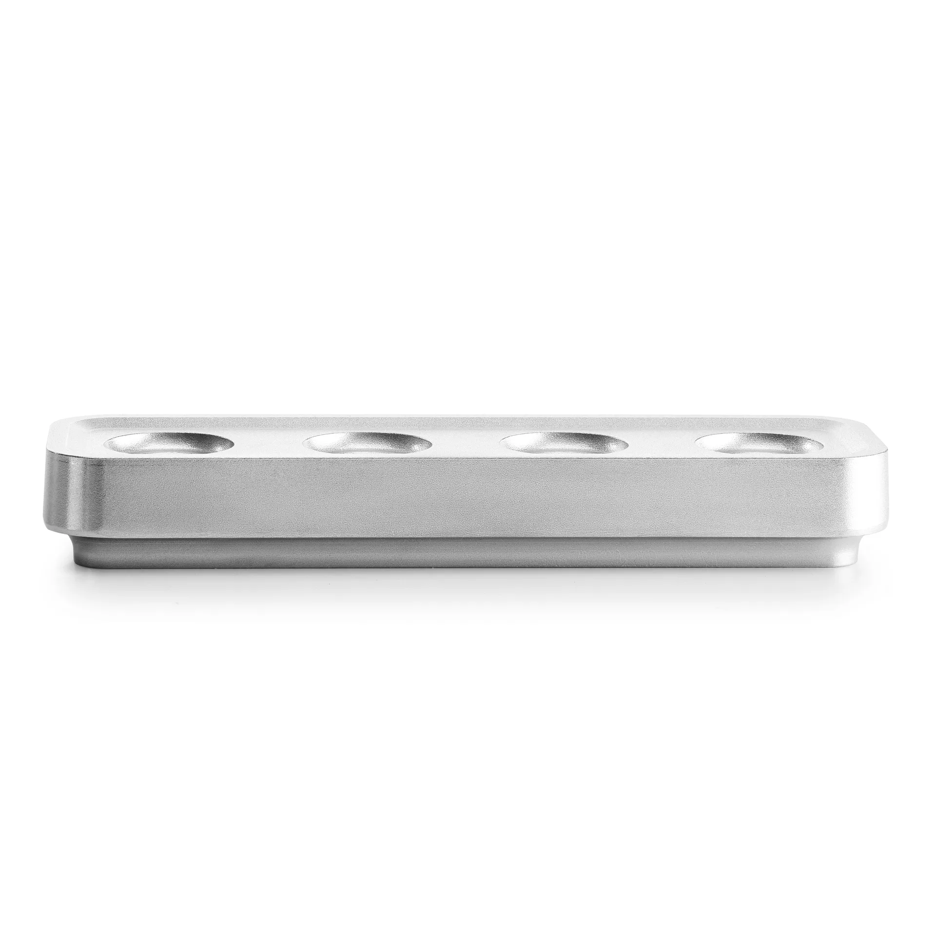 Born In Sweden Bougeoir Stumpastaken ball polished oblongue 8,5 x 29,5cm