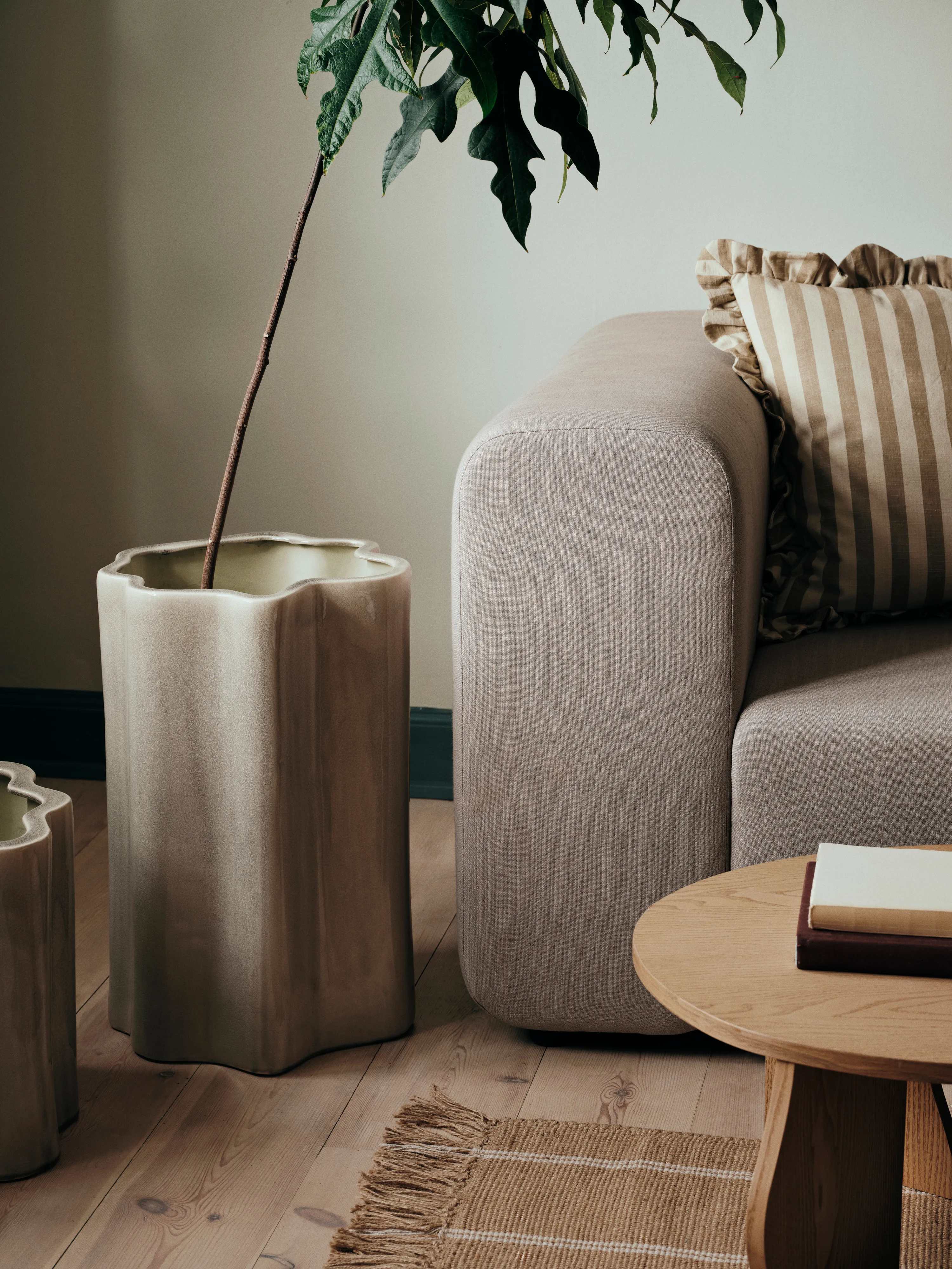 Broste Copenhagen | ブロスト コペンハーゲン からのSonja 鉢 H:55 cm