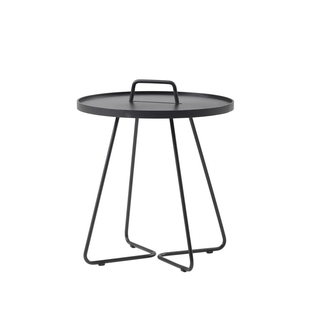 Cane-line Table On the Move Ø Black