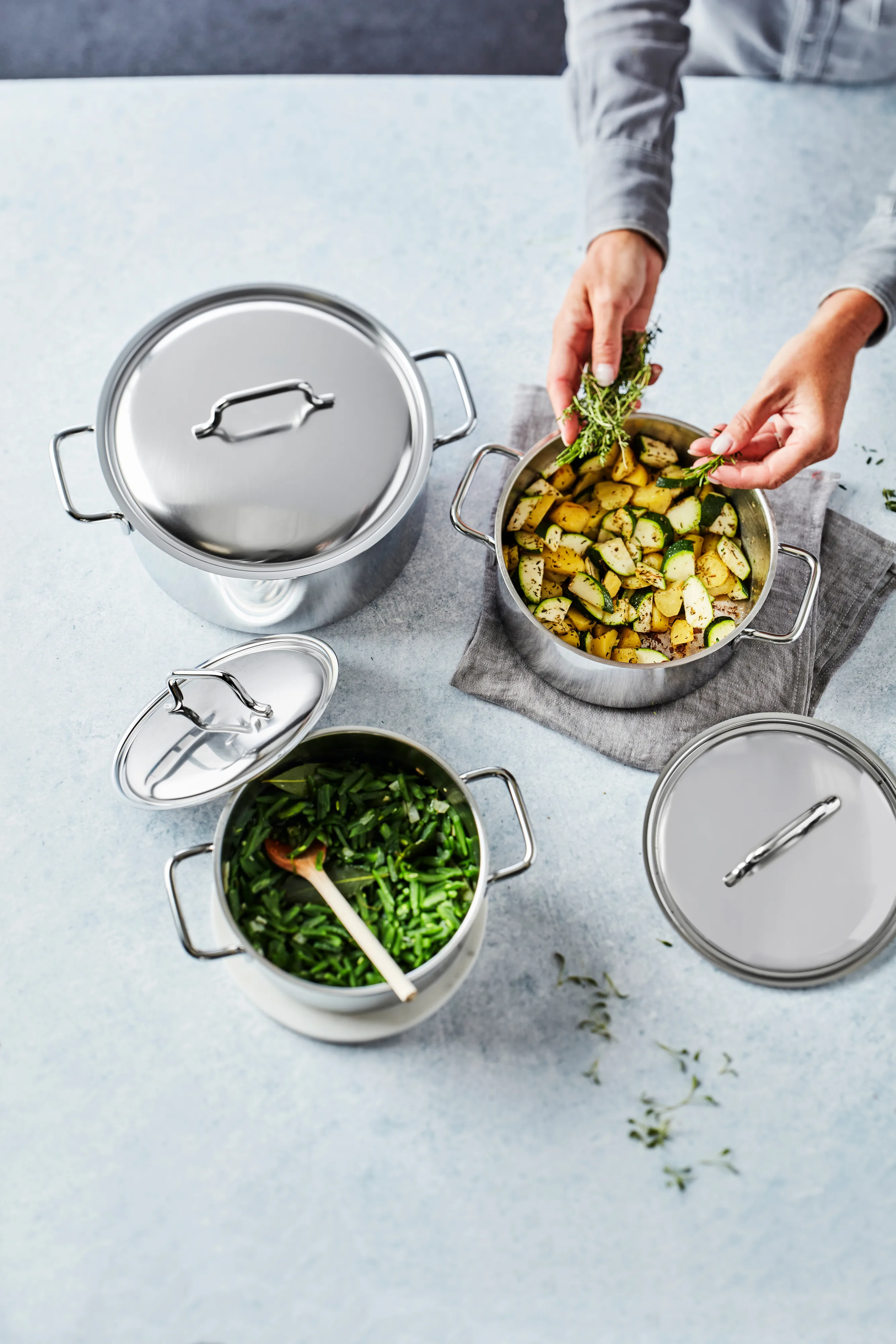 Demeyere Apollo 7 pot low stainless steel from Demeyere