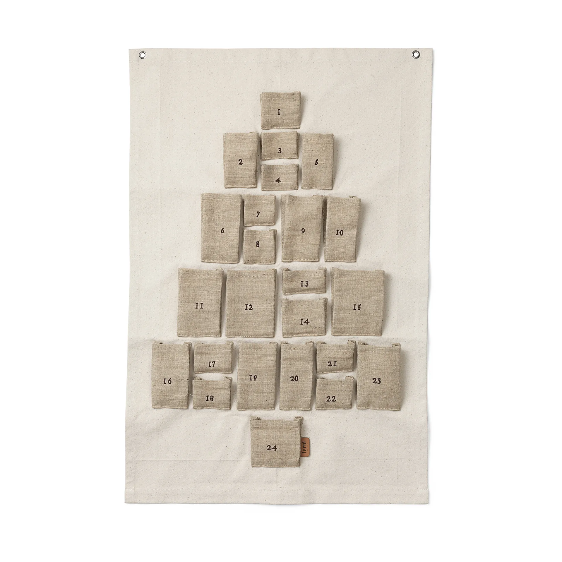 Ferm Living Calendrier de l’avent Pine Mini, cm