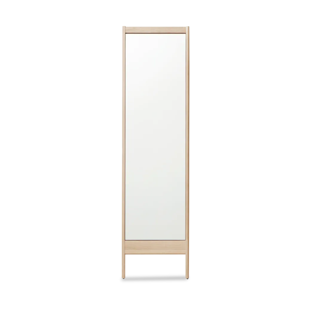 Form & Refine Miroir mural A Line Chêne blanc