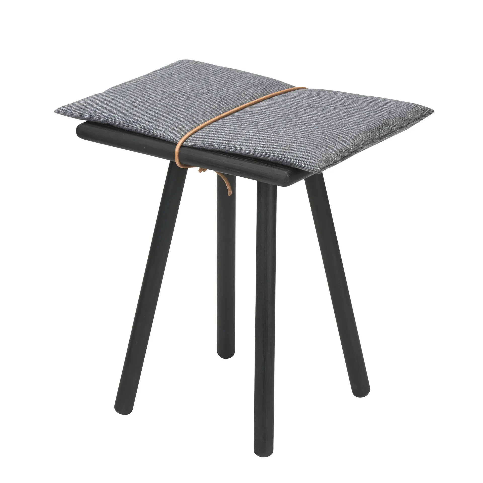 Fritz Hansen Tabouret Georg chêne laqué noir
