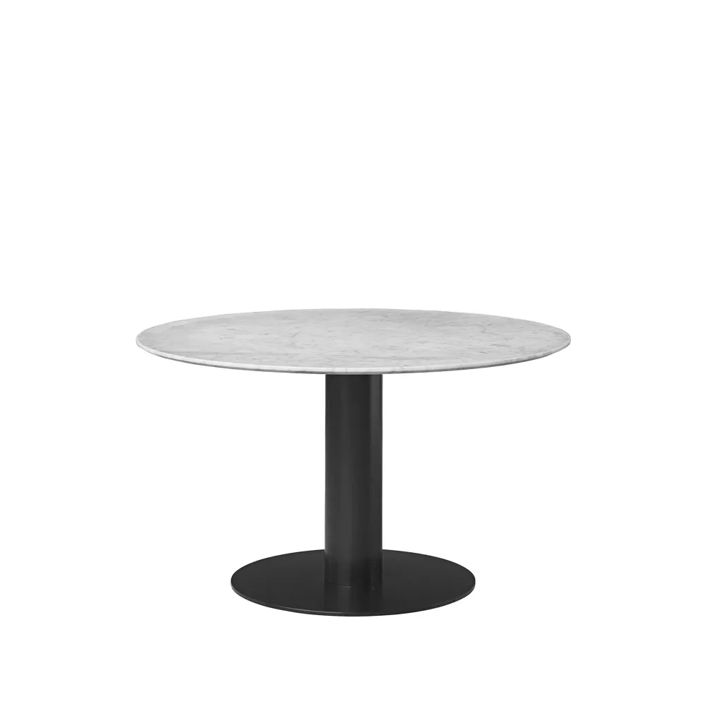 GUBI Table à manger Gubi 2.0 marble white, ø110, structure noire
