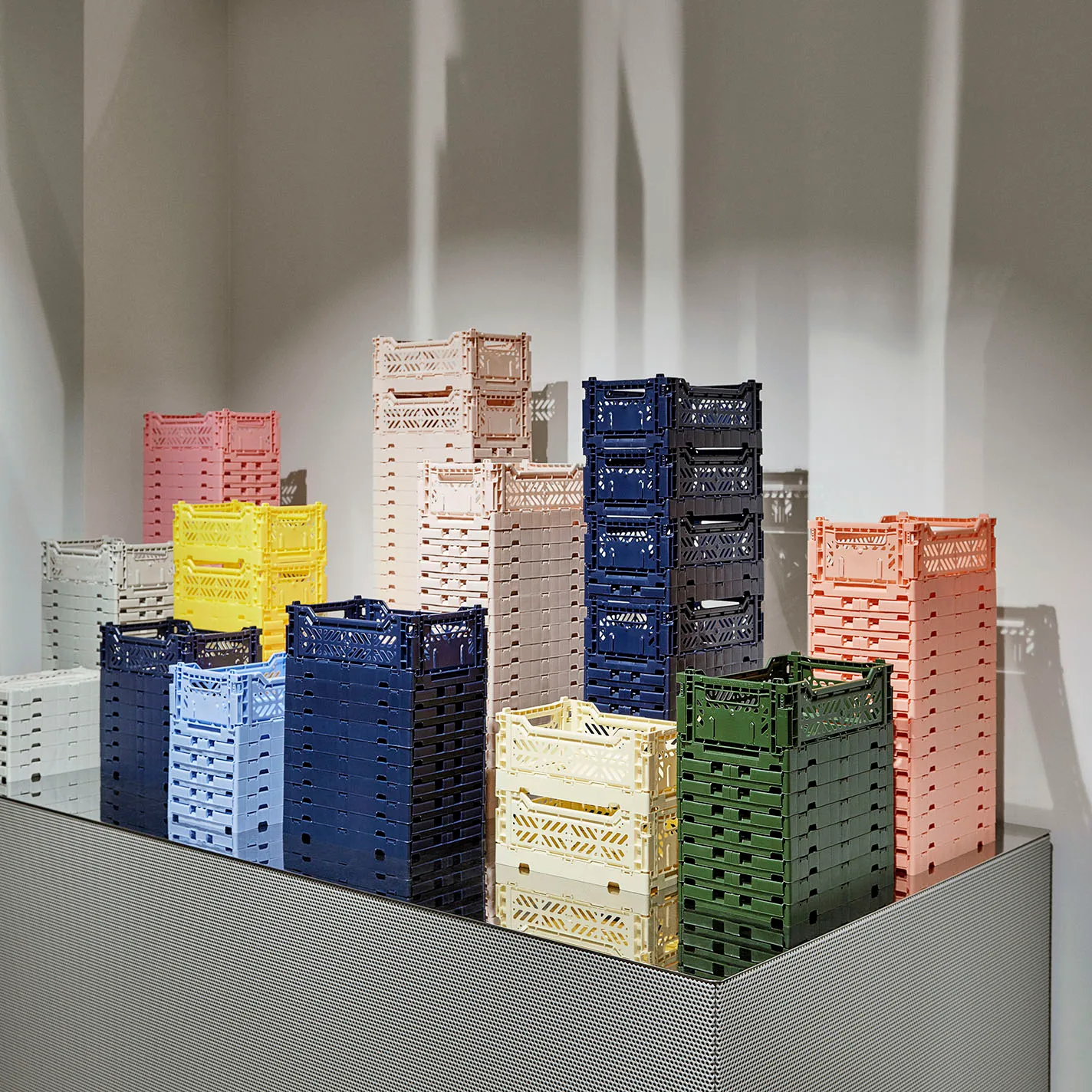 Colour Crate S 17x26.5 cm from HAY - NordicNest.com
