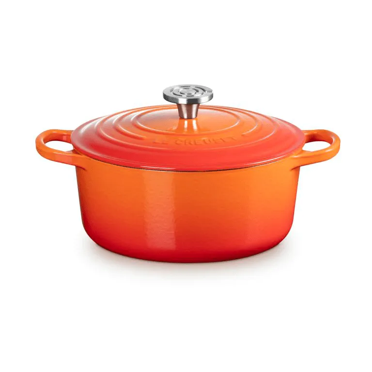 Le Creuset Signature cast iron round casserole - Le Creuset
