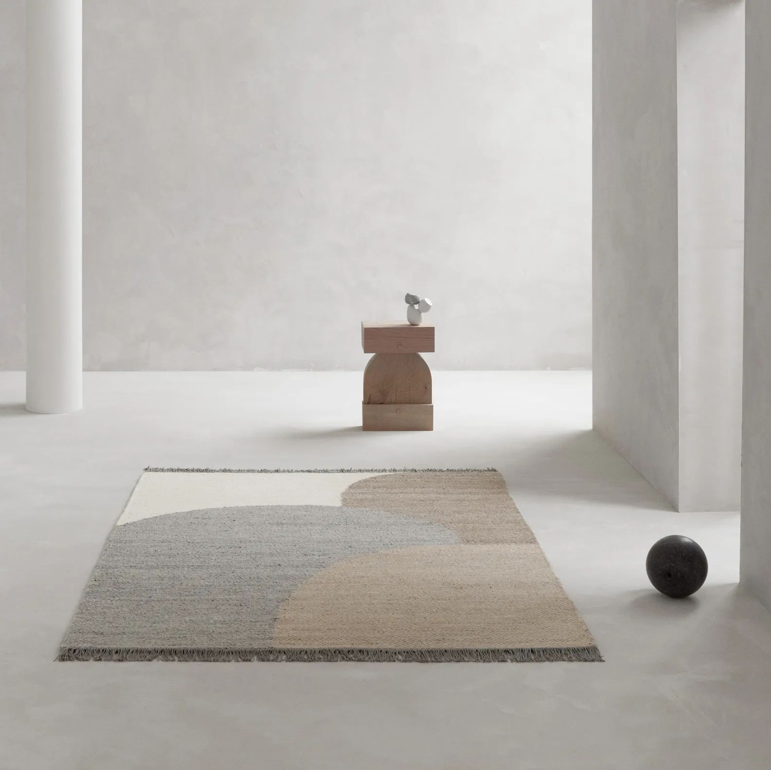 Linie Design | リニ―デザイン からのEik ウールカーペット 140x200 cm