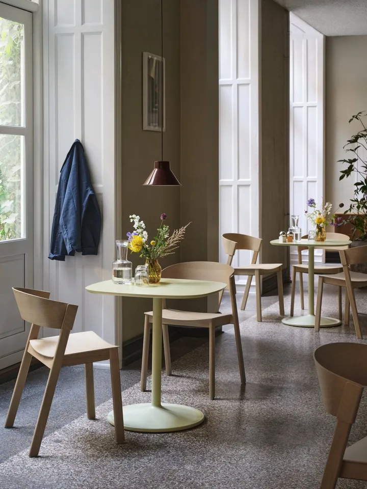 Cover Side Chair leather from Muuto - NordicNest.com