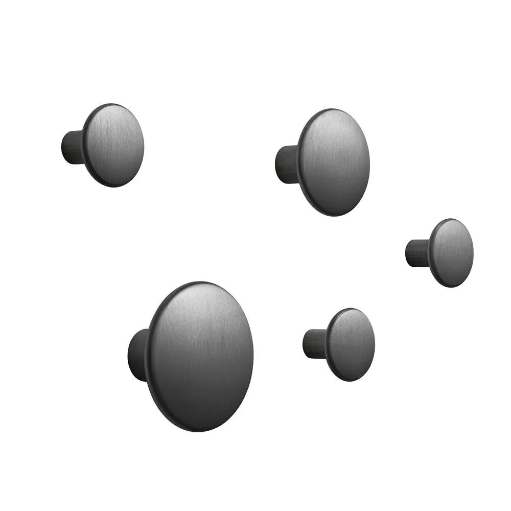 The Dots clothes hook metal 5 pack from Muuto - NordicNest.com