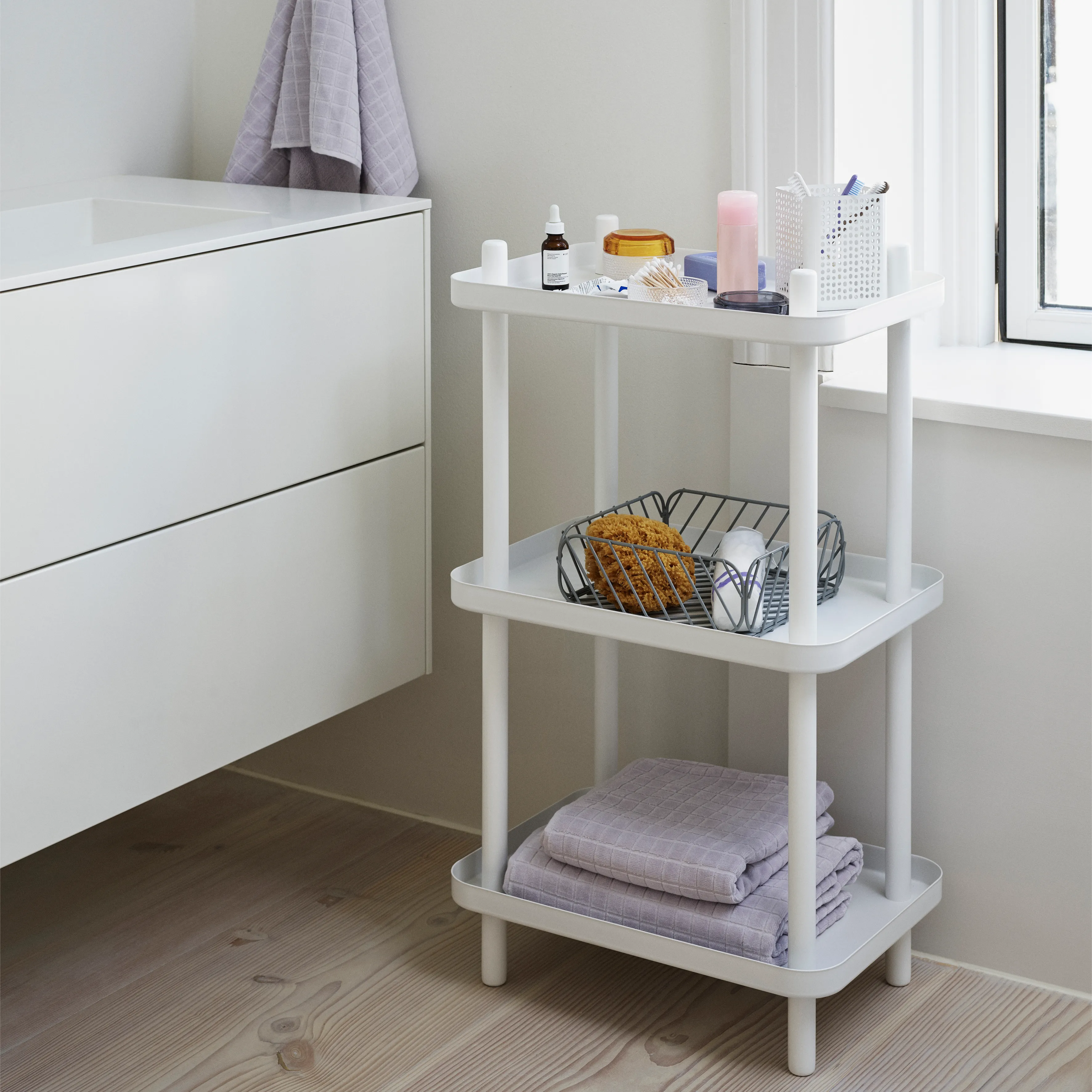 Normann Copenhagen | ノーマンコペンハーゲン からのBlock シェルフ