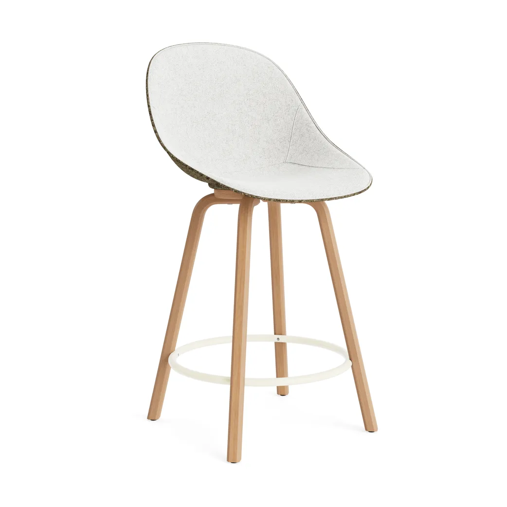 Normann Copenhagen Mat Bar Chair barstol frontpolstret 65 cm Hallingdal 110-seaweed-beech-cream steel