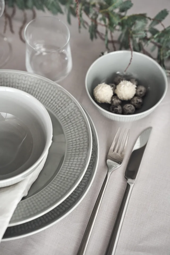 Swedish Grace plate Ø 27 cm 6-pack Mist (grey) from Rörstrand