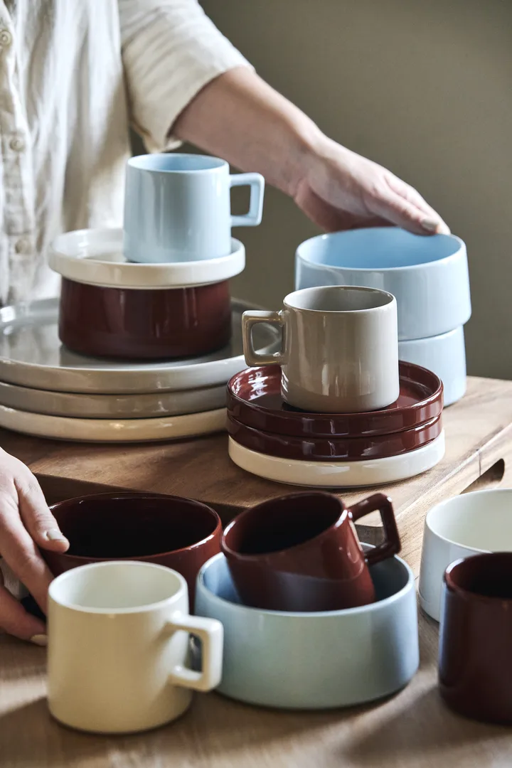 FENG SYSTEM ホワイト チョーカー付きベアトップ/サイバーパンク Scandi Living | スカンジリビング からのTaper マグ 30 cl