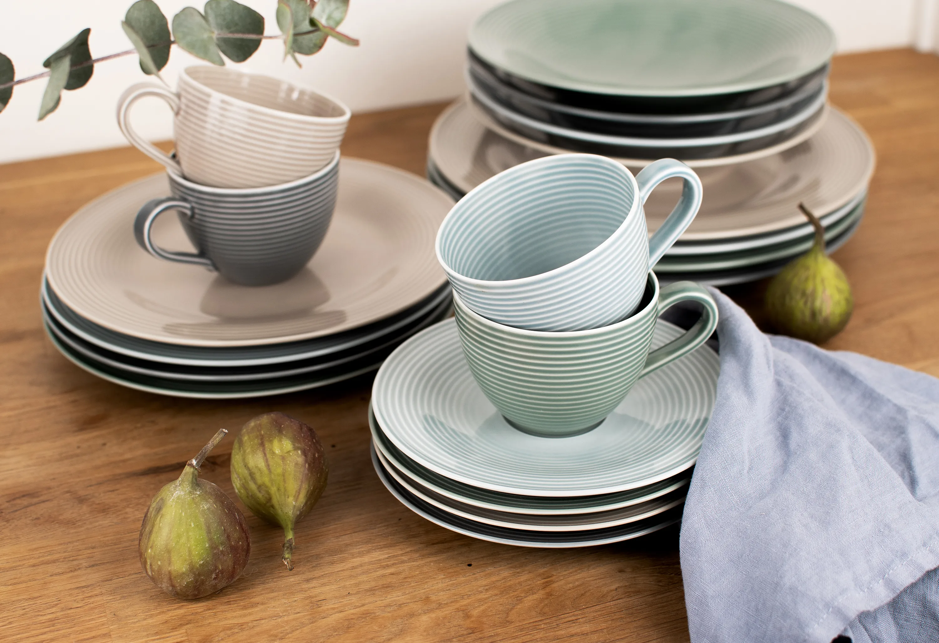 Beat service set 30 pieces from Seltmann Weiden
