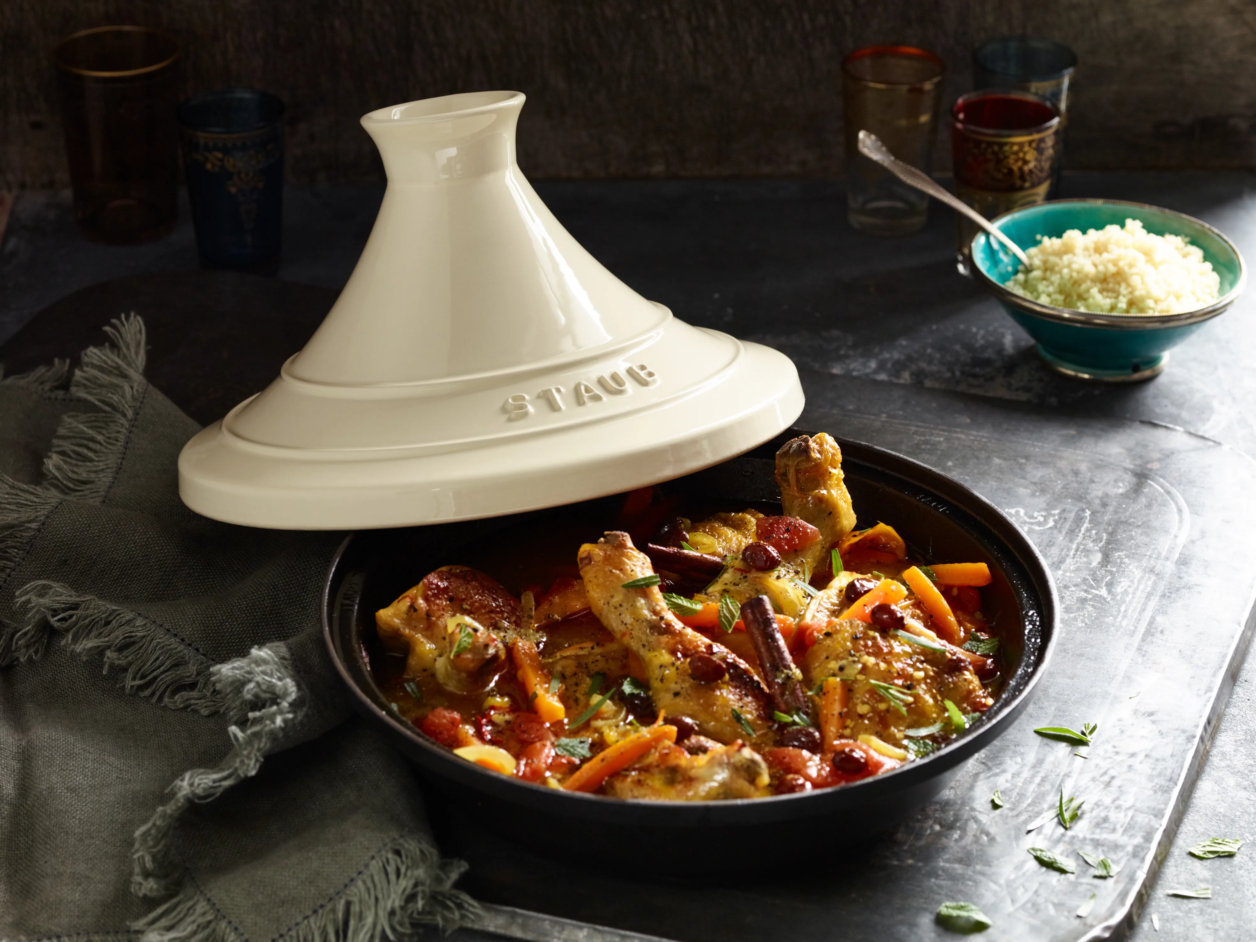 STAUB | ストウブ からのストウブ タジン鍋 鋳鉄 bck-beige