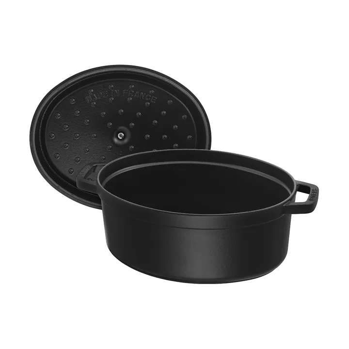 Staub La Cocotte oval pot cast iron 8 L - STAUB | KitchenTime