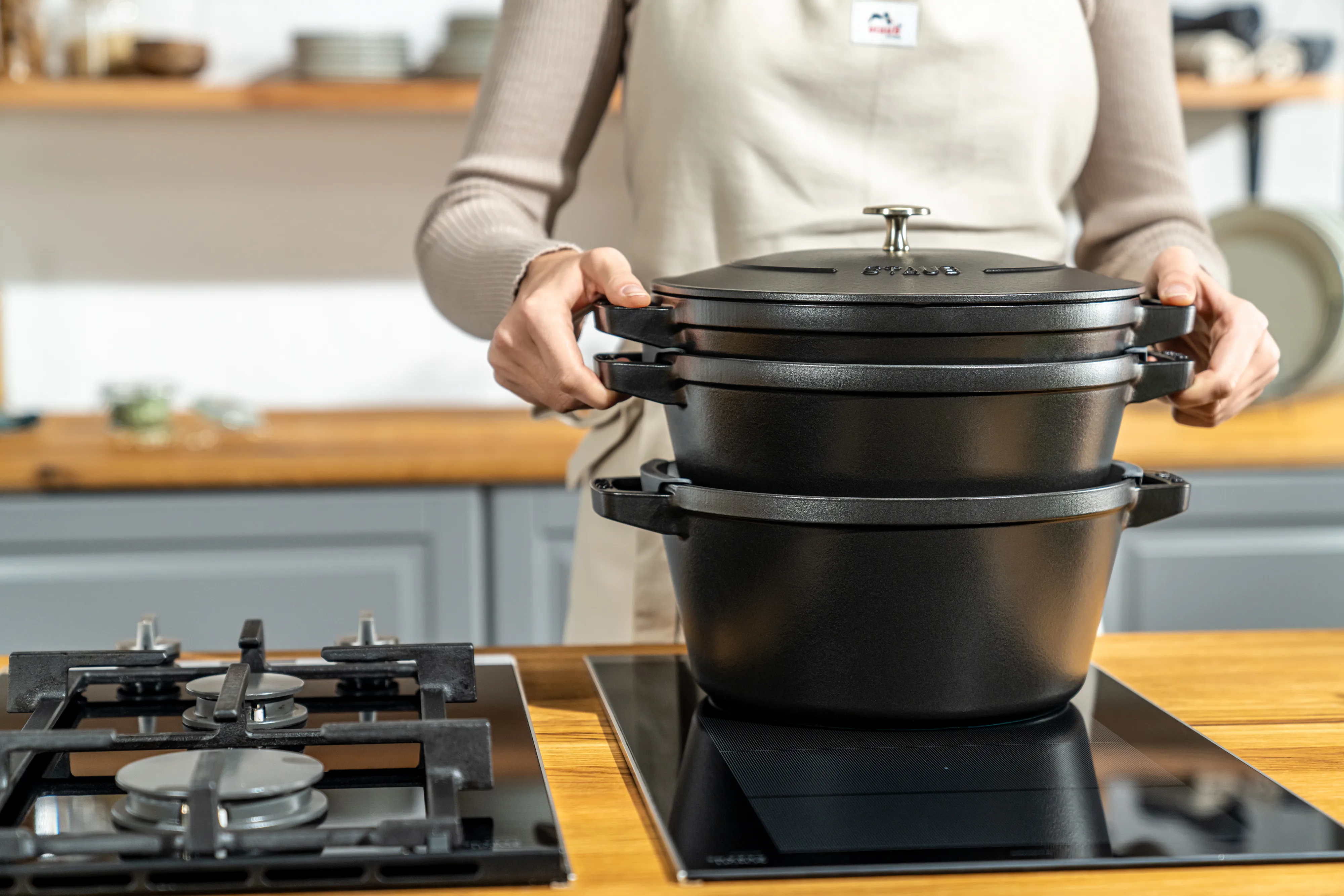 Staub Pot & saucepan set stackable 5 pieces - STAUB | KitchenTime