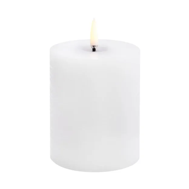 Uyuni Lighting Bougie LED en bloc Uyuni Melted Blanc rustique, Ø7,8x10 cm