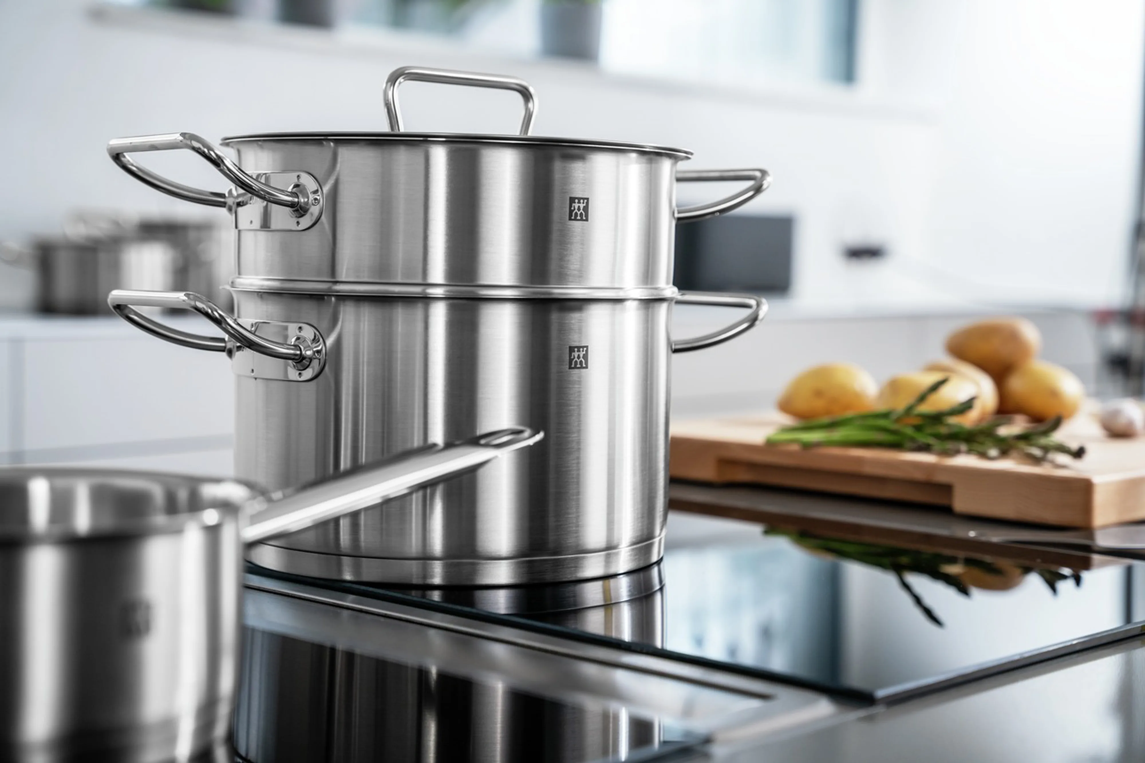 Zwilling | ツヴィリング からのZwilling Pro 鍋セット - NordicNest.jp